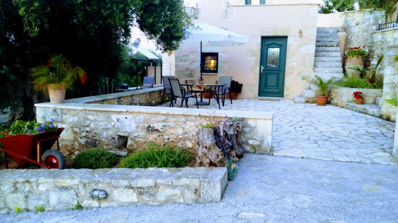 فيلا Tzitzifes Stone Mansion المظهر الخارجي الصورة